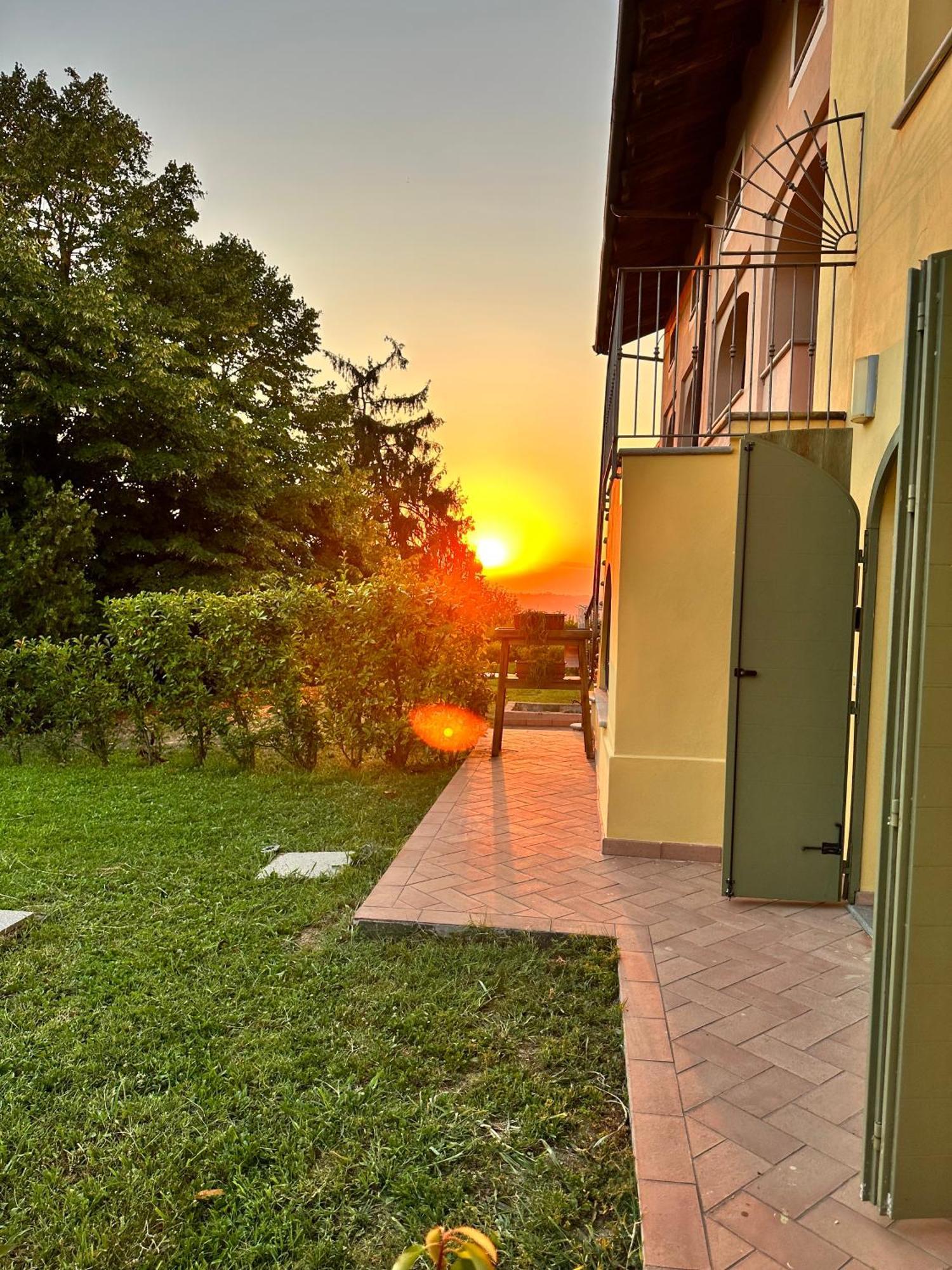 Just Langhe Casa Barolo Villa Novello Exterior photo